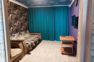 Квартиры Азнакаева 2-комнатные, "В центре города" 2х-комнатная 2х-комнатная - цены