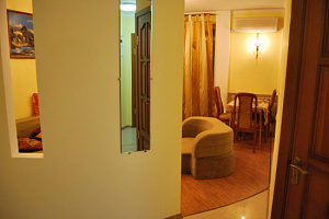 3х-комнатная квартира Крымская 7 в Феодосии 3