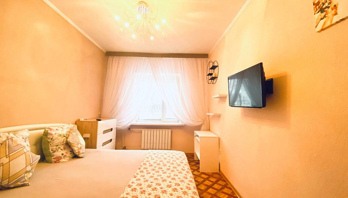 2х-комнатная квартира Мира 32 в Сургуте - фото 1