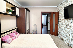 Квартиры Белгорода с джакузи, 2х-комнатная Есенина 44А с джакузи - фото