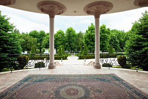 Отели Ставропольского края с бассейном, "Pontos Plaza Hotel" с бассейном - раннее бронирование