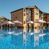 "Rinn Rise Hotel Resort" отель