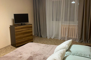 Гостиницы Томска рейтинг, "GOOD NIGHT на Киевской 147" 1-комнатная рейтинг - цены