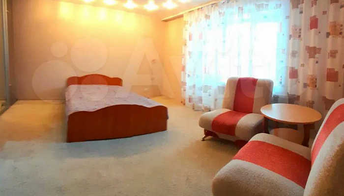 1-комнатная квартира Мечтателей 6 кв 52 в Усть-Илимске - фото 1