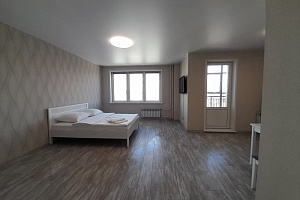 Квартира-студия Шахтёров 66