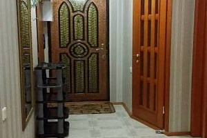 2х-комнатная квартира 50 лет Октября 14 в Алуште фото 2