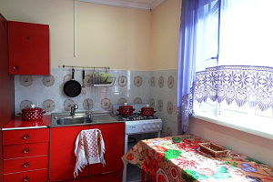 &quot;Гагарина&quot; гостевой дом в Кучугурах фото 2