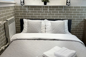 "Совремeнная рядом с парком" квартира-студия