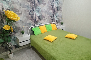 1-комнатная квартира Космонавтов 36 эт 1