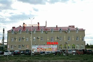 Гостиницы Камышина на трассе, "Прага" мотель - фото