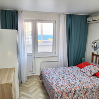 Квартира-студия Дзержинского 238