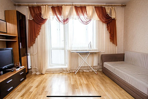 Квартиры Кемерово на месяц, "Просторная в Ленинском Районе" 3х-комнатная на месяц - цены