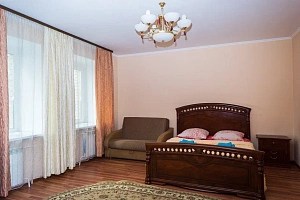 Гостиницы Тамбова рейтинг, 1-комнатная Советская 104/14 рейтинг - цены