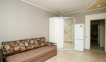 2х-комнатная квартира Вагнера 76 в Челябинске - фото 2