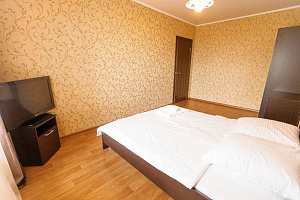 Квартиры Тюмени в центре,  2х-комнатная Широтная 157 в центре - цены