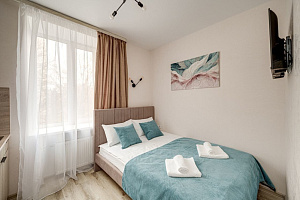 Квартира-студия Азовская 13