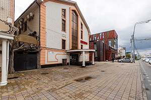 &quot;У Озера от Травел Хотелс Антураж&quot; гостиница