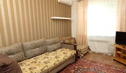 Фото объекта ««В частном доме» 2х-комнатная квартира в Геленджике», 1