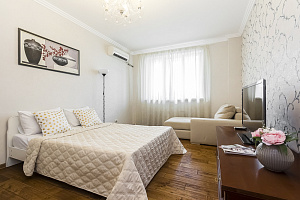 Квартиры Краснодара на месяц, "ApartGroup Kubanskaya Naberezhnaya 64" 1-комнатная на месяц - фото