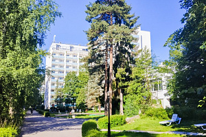Отели Зеленогорска с бассейном, "Гелиос" с бассейном - цены