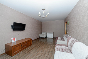 Квартиры Екатеринбурга 2-комнатные, "В центре города" 2х-комнатная 2х-комнатная