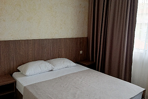 Фото номера «"Полулюкс" 2-комнатный», 1