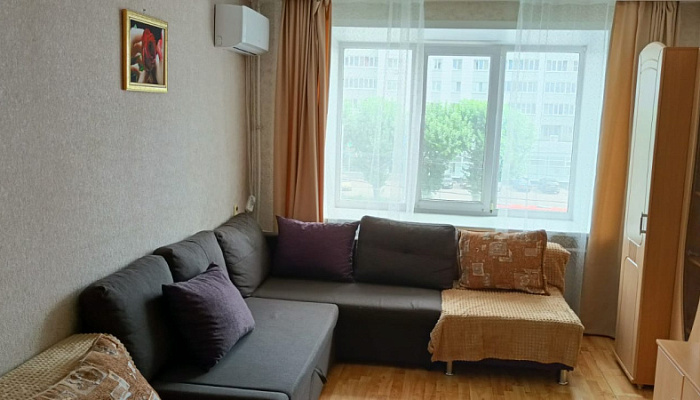 2х-комнатная квартира Татарстан 52 в Казани - фото 1