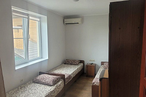 Мини-гостиница Толстого 37 в Геленджике фото 2