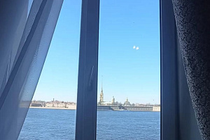 &quot;С панорамным видом на Петропавловскую крепость&quot; 3х-комнатная квартира в Санкт-Петербурге 9