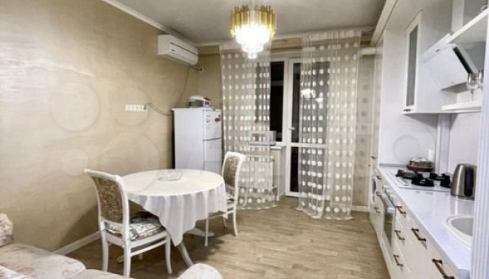 2х-комнатная квартира Пятигорская 7 в Ессентуках - фото 1