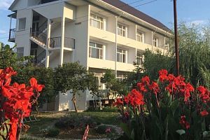 Мотели в Пицунде, "Святая Абхазия" мотель