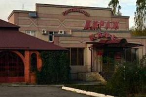Гостиницы Лабинска с бассейном, "Вираж" с бассейном - фото