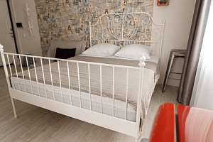 Квартира-студия Фигурная 66