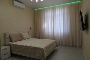 1-комнатная квартира Крайнего 74