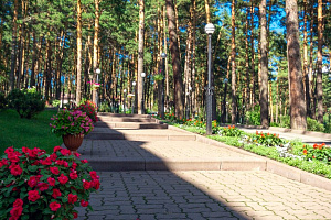 Парк-отели в Кемерове, "Грааль" парк-отель парк-отель - раннее бронирование