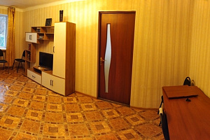 Квартиры Анапы в центре, 2х-комнатная Горького 62 в центре - раннее бронирование