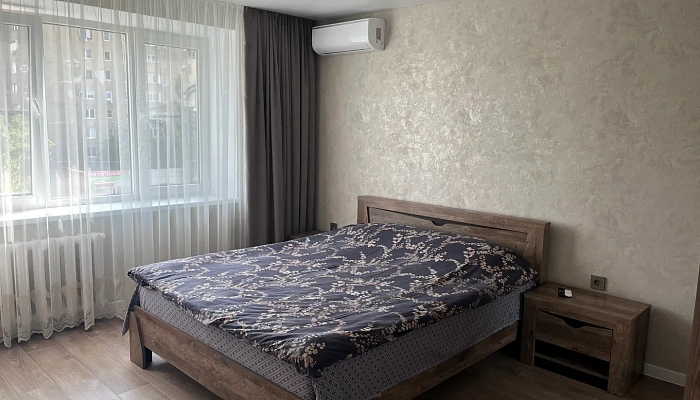 &quot;Уютная квартира&quot; 2х-комнатная квартира в Каменск-Шахтинском - фото 1