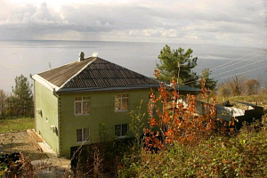 Гостевые дома Абхазии с бассейном, "Багрыпста" с бассейном