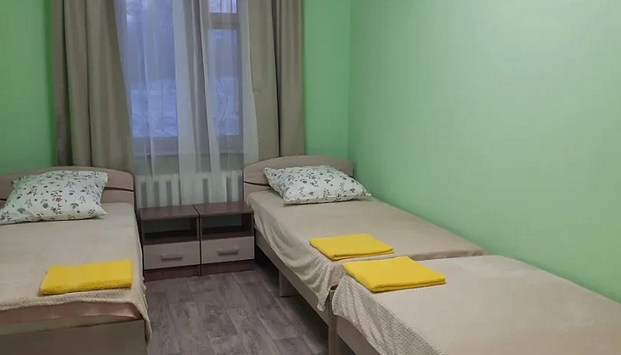 &quot;Уютная для командировочных&quot; 2х-комнатная квартира в Среднеуральске - фото 1