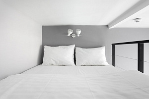 Фото номера «Двухместная студия Comfort двуспальная кровать», 6