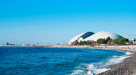 Честный гид по пляжам Сочи 2026 - отзывы местных жителей + фото