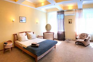 Отели Алушты в центре, "Peshera Hotel" в центре - забронировать номер