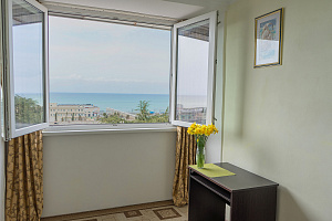 Квартиры Адлера с видом на море, "С вина море на Ленина 250" 1-комнатная с видом на море