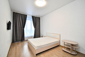 1-комнатная квартира Петра Ломако 2