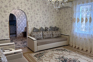 Квартиры Абхазии на месяц, 3х-комнатная Лакоба 7 на месяц