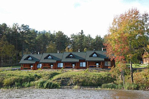 Гостевые дома Сортавалы у озера, "Ламберг" у озера