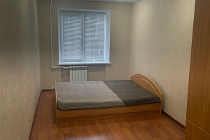 Квартиры Каменск-Шахтинского недорого, "Уютная в центре города" 2х-комнатная недорого