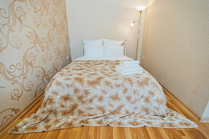 Отели Калуги недорого, 1-комнатная Суворова 5 этаж 4 недорого - цены