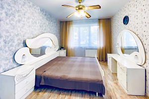Квартиры Кемерово 3-комнатные, "UNIQUE APART на Мичурина" 3х-комнатная 3х-комнатная - фото