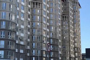 1-комнатная квартира Пархоменко 2/А